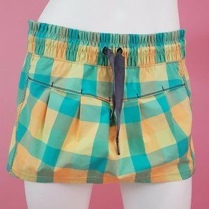 Lululemon Leader of the Track Skirt Sz 8 Plaid